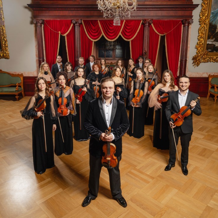 Izrādes "Ziemassvētku festivāls. Mocarts un tango Vecgada vakarā" attels