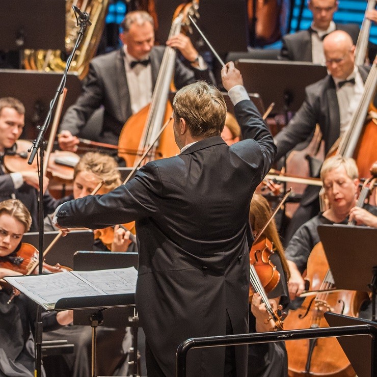 Gallery image 4: The Man of the Winds