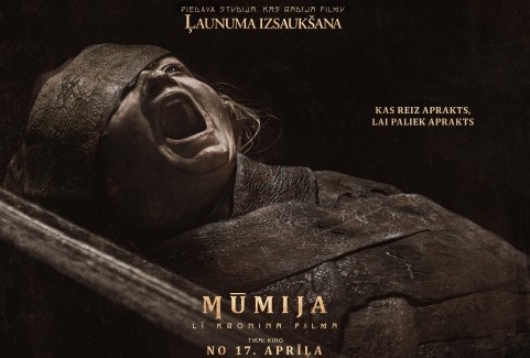 Izrādes "KINO/MŪMIJA. LĪ KRONINA FILMA" attels