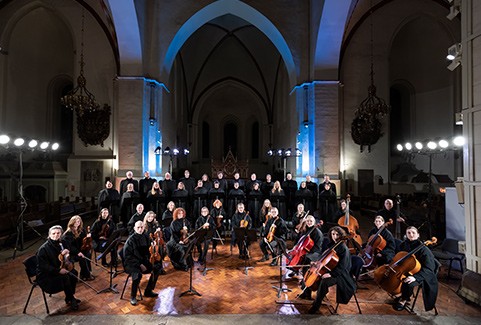 Izrādes "Latvijas Radio koris un Sinfonietta Rīga Lielajā Piektdienā" attels