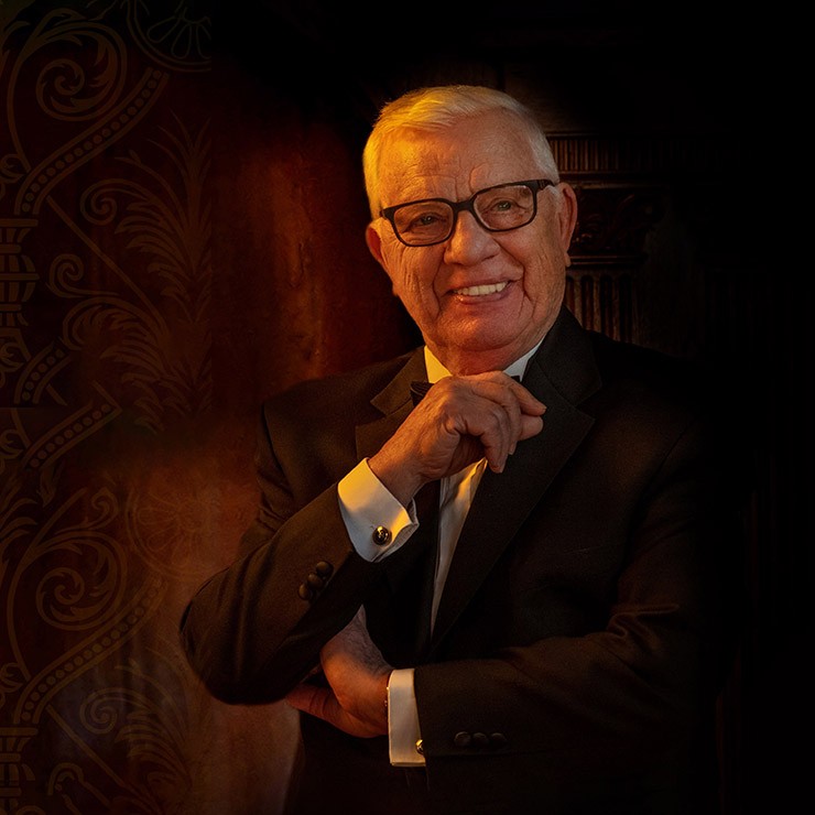 Izrādes "RAIMONDS PAULS. DZIESMAS BEZ VĀRDIEM" attels