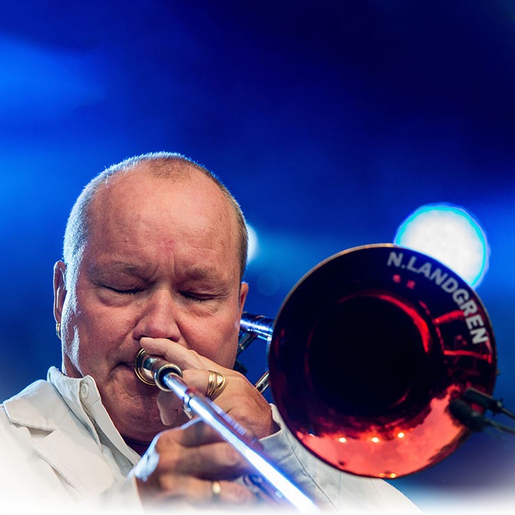 Izrādes "JAZZ LOUNGE ar Nilu Landgrēnu un Latvijas Radio bigbendu" attels