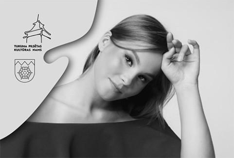 Izrādes "MAZĀ BILŽU RĀMĪTĪ | Paula Saija un Trio Tresensus" attels