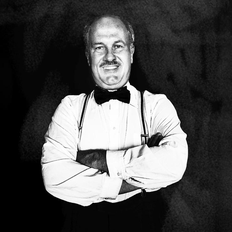 Izrādes "LAI DIEVS STĀV TEV KLĀT, TU, NABAGA CIETĒJ!" attels