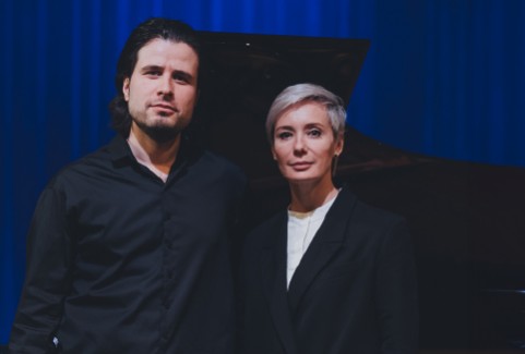 Изображение спектакля "GORS | SAPŅI PAR KLAVIERĒM. Andrejs Osokins un Čulpana Hamatova"