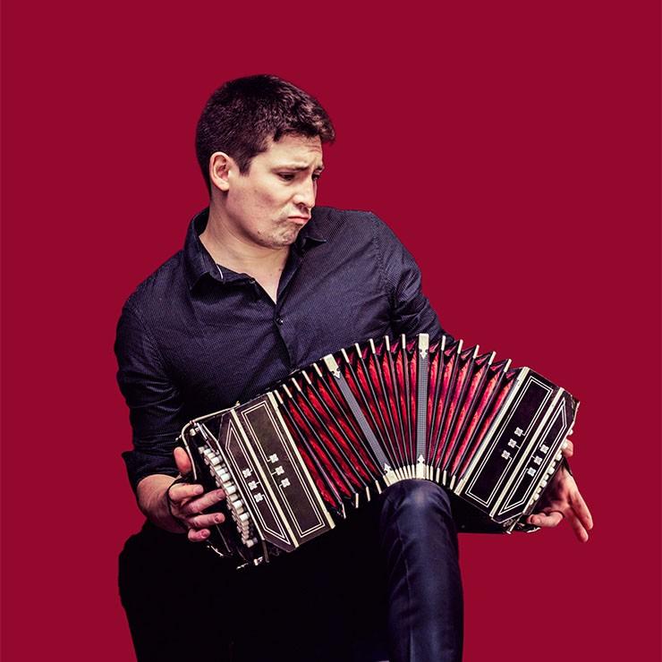 Izrādes "PJACOLLA, ROVIRA UN TANGO NUEVO" attels