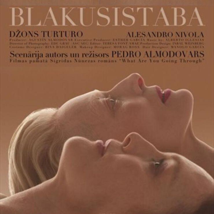 Izrādes "Kinoseanss / BLAKUSISTABA" attels