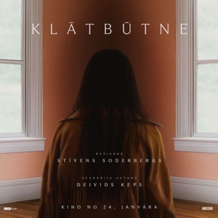 Izrādes "Kinoseanss / KLĀTBŪTNE" attels