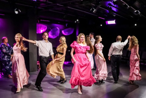 Galerijas bilde 6: TEĀTRA KARUSELIS | Teatrāla koncertprogramma