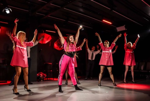 Galerijas bilde 1: TEĀTRA KARUSELIS | Teatrāla koncertprogramma
