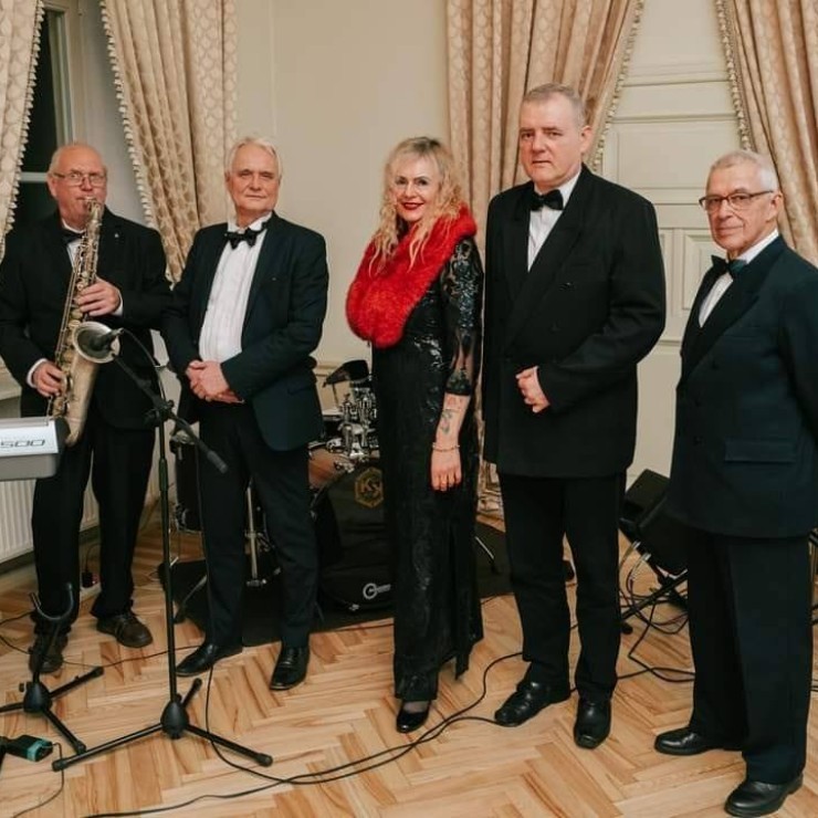 Galerijas bilde 1: Valentīna dienas Balle | Mūziķu apvienība "Trio Atbalss"