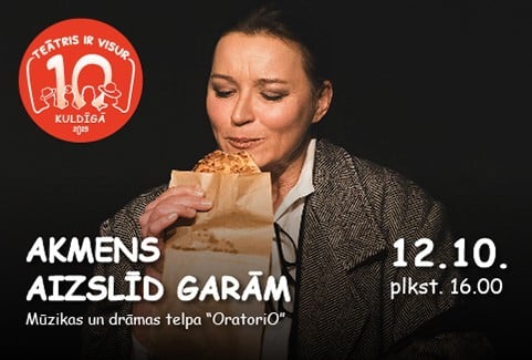 Izrādes "“Akmens aizslīd garām” – Teātris ir visur Kuldīgā 2025" attels