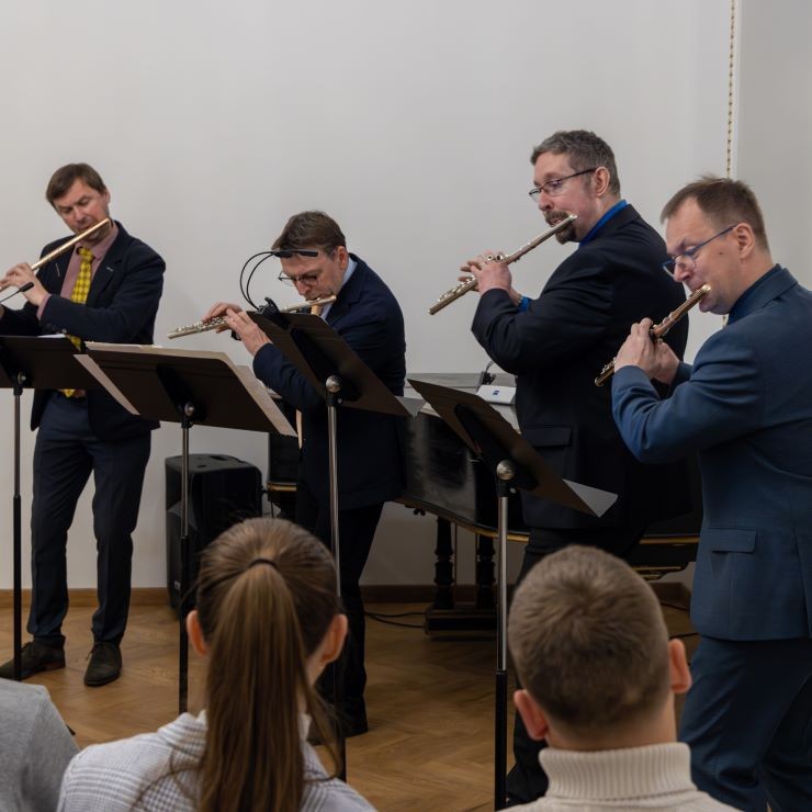 Galerijas bilde 2: Flautu simfonija. BALTIJAS FLAUTU KVARTETS