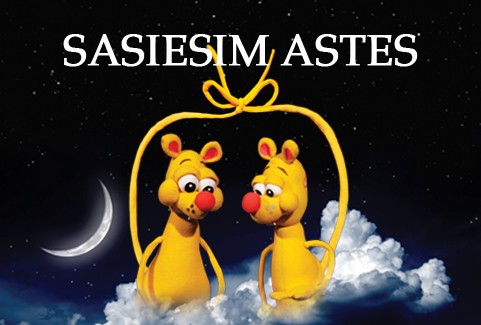 Izrādes "O. Vācietis “SASIESIM ASTES” leļļu spēle ar dzejoļiem" attels