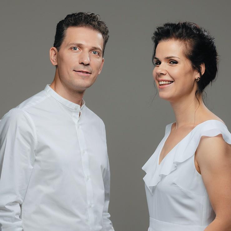 Izrādes "Zanda Švēde un Reinis Zariņš. Šūbertiāde. Sarunas par mīlestību" attels