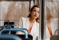 Meklēšanas rezultāta izrādes "ILGU TRAMVAJS | Nacionālā teātra izrāde" attels