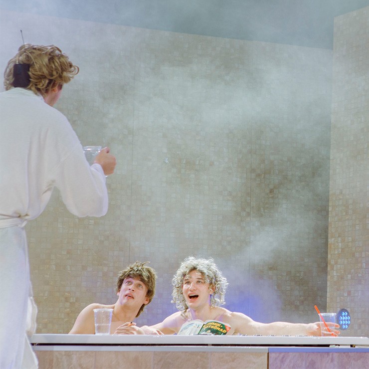 Изображение галереи 2: KATRA DIENA KĀ SVĒTDIENA | Igaunija, Von Krahli Teater