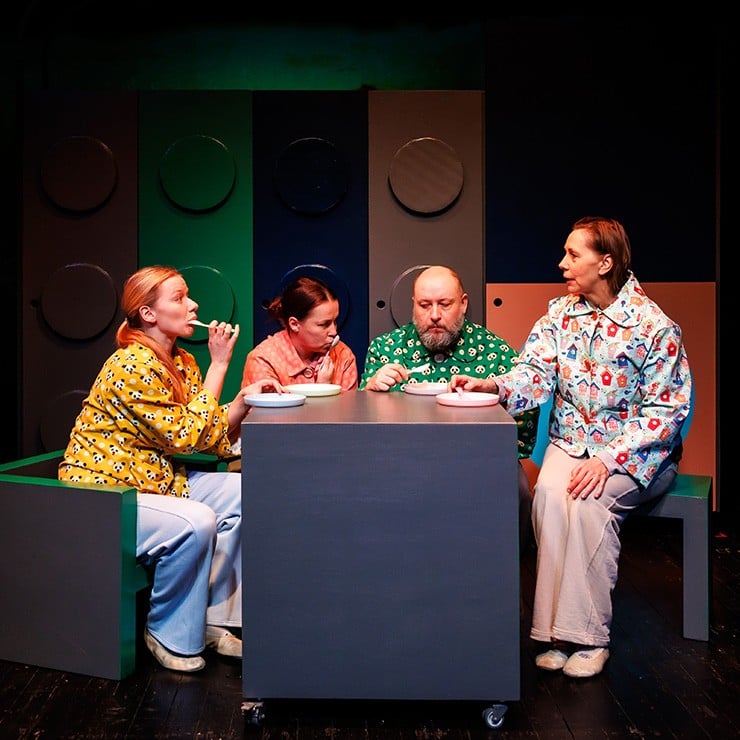 Izrādes "BĒRNUDĀRZS | Igaunija, Rakvere Teater" attels