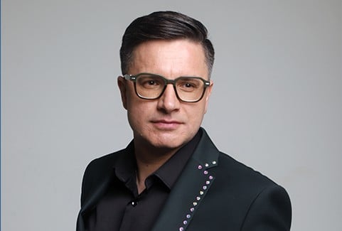 Izrādes "Brīvdienu mūzika. Andris Ērglis un draugi" attels
