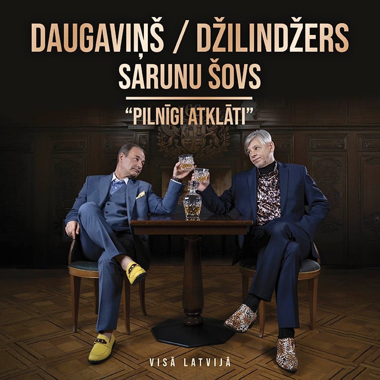 Izrādes "DAUGAVIŅŠ/ DŽILINDŽERS sarunu šovs PILNĪGI ATKLĀTI" attels