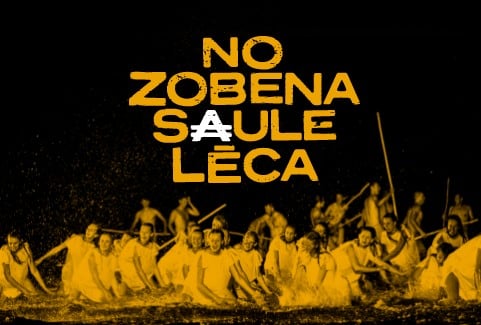 Изображение спектакля "NO ZOBENA SAULE LĒCA... - dejas izrāde"