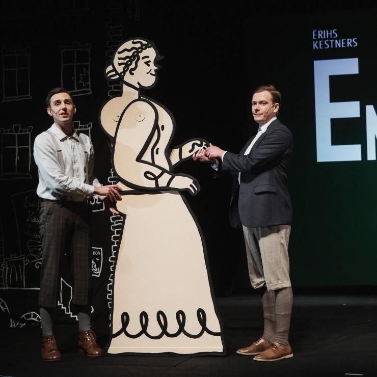Galerijas bilde 1: Emīls un Berlīnes zēni